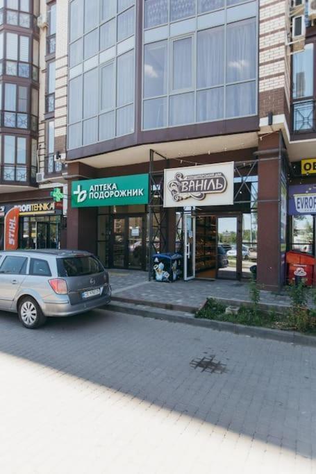 Atlant Luxury Apartments On Golovna Навпроти Тц Депот, Безконтактне Заселення Chernivtsi Εξωτερικό φωτογραφία