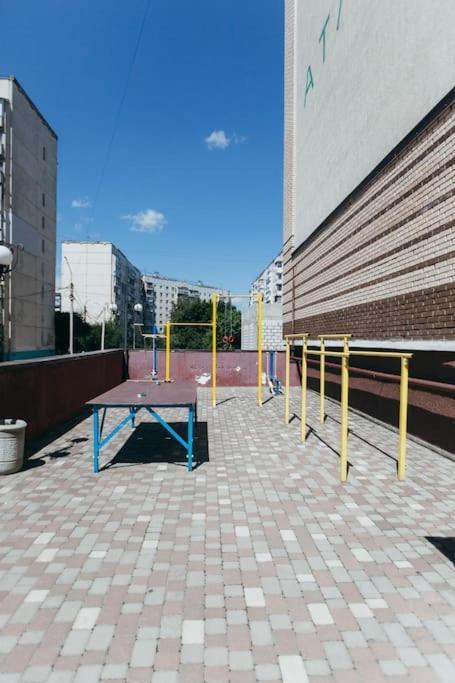 Atlant Luxury Apartments On Golovna Навпроти Тц Депот, Безконтактне Заселення Chernivtsi Εξωτερικό φωτογραφία